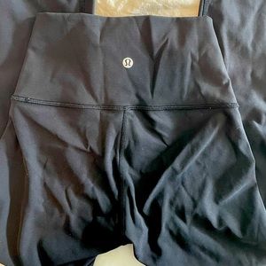 Black Lululemon leggings